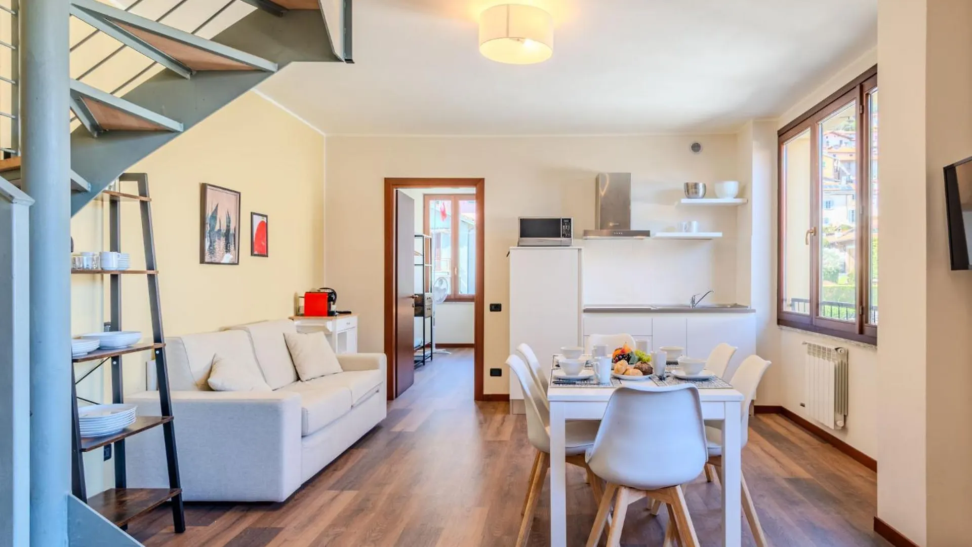 Apartment Piazza San Giuseppe-10 By Interhome Acquaseria